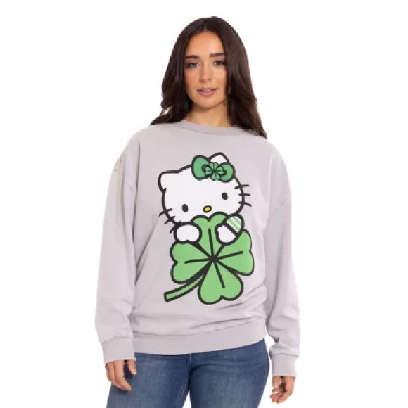 🍀 Hello Kitty St. Patrick's Day Crewneck Sweatshirt - Picture 5 of 5